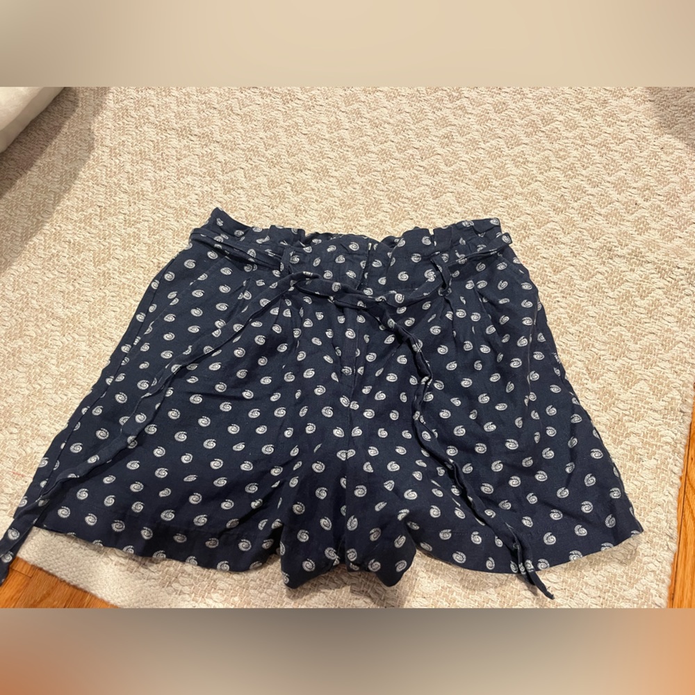 Navy and white flowy shorts